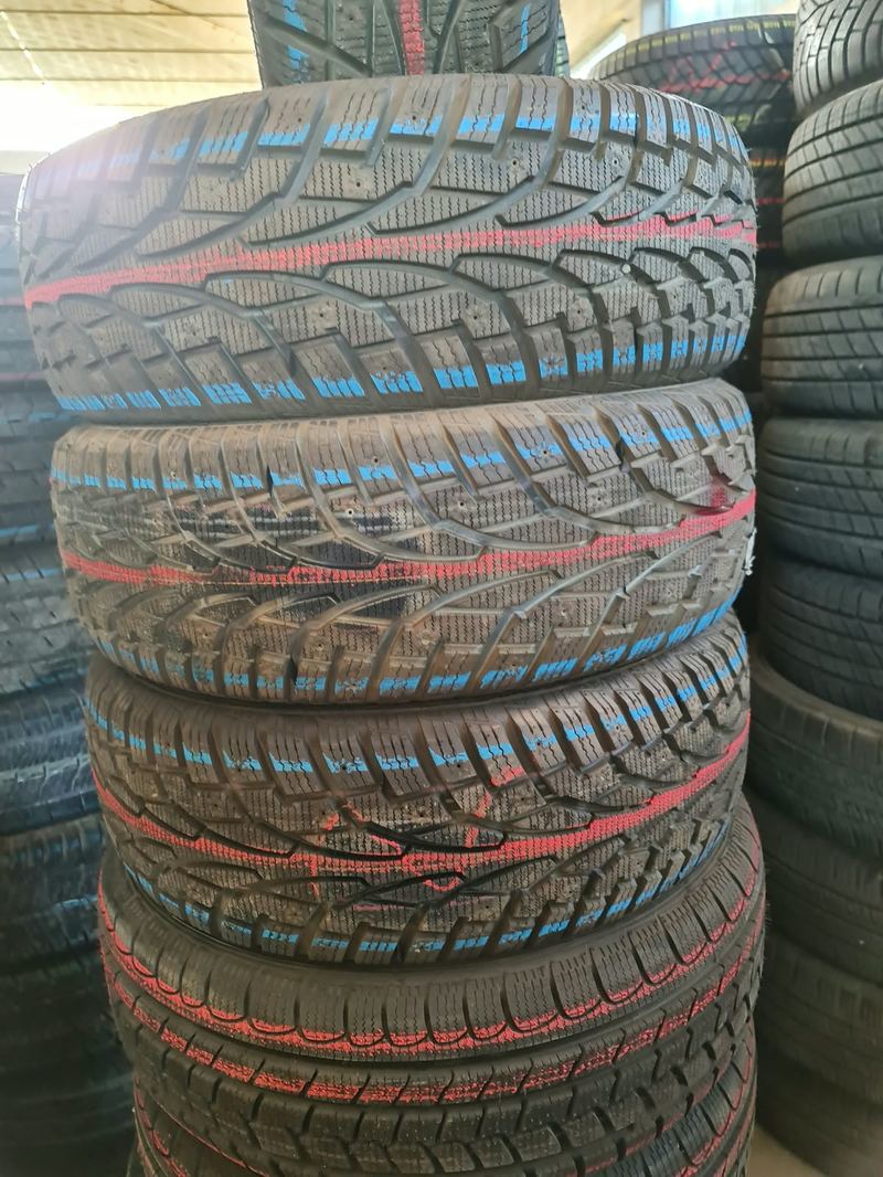 Anvelopă second-hand din stoc
